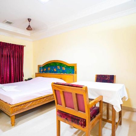 Hotel Tamilnadu, Courtallam I Кутталам Экстерьер фото