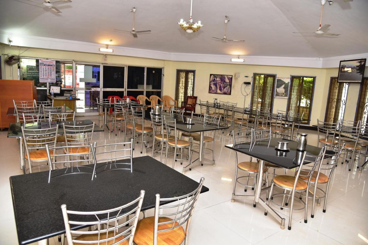 Hotel Tamilnadu, Courtallam I Кутталам Экстерьер фото